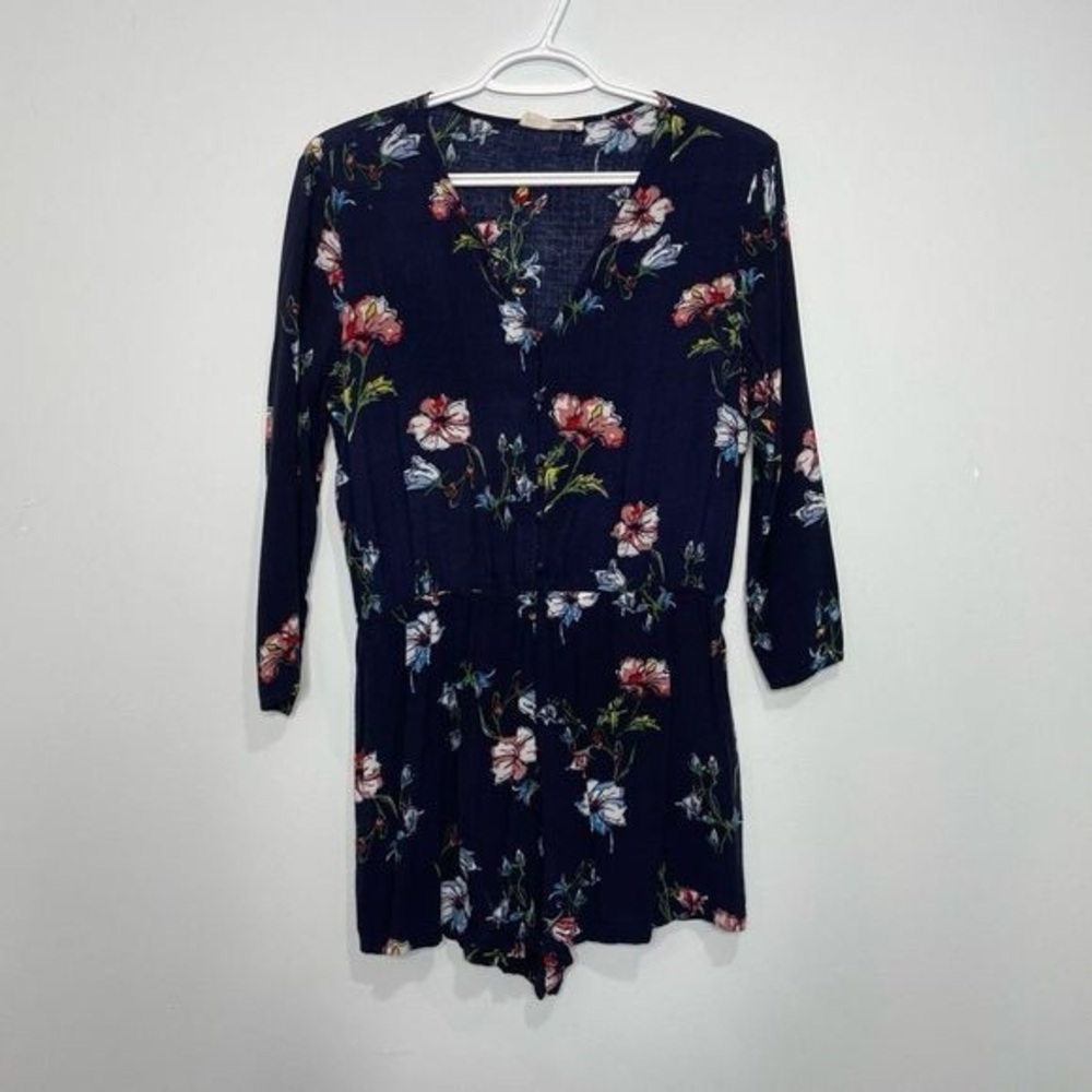 Elodie Romper Shorts Size M One Piece Blue Floral Lightweight